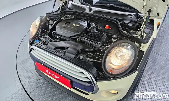 Mini Cooper 2014 1.5 автомат (гидро), миниатюра 6 Mini Cooper 2014 1.5 автомат (гидро), миниатюра 6