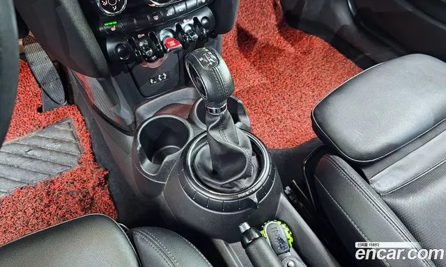 Mini Cooper 2014 1.5 автомат (гидро), миниатюра 9 Mini Cooper 2014 1.5 автомат (гидро), миниатюра 9