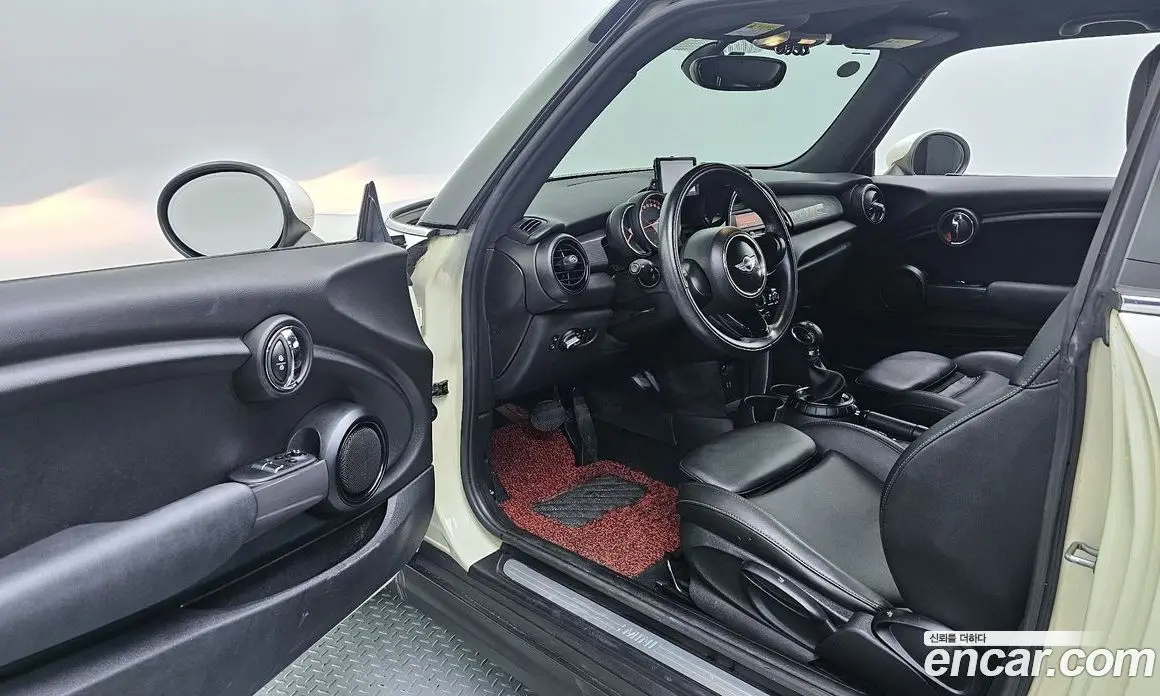 Mini Cooper 2014 1.5 автомат (гидро), фото 10 Mini Cooper 2014 1.5 автомат (гидро), фото 10