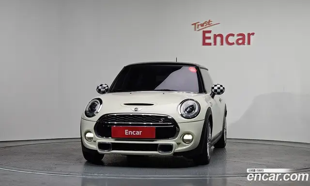 Mini Cooper 2014 2.0 автомат (гидро), миниатюра 3 Mini Cooper 2014 2.0 автомат (гидро), миниатюра 3