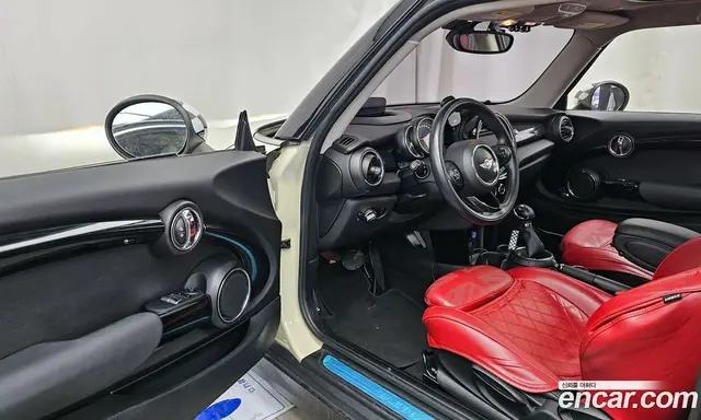 Mini Cooper 2014 2.0 автомат (гидро), миниатюра 10 Mini Cooper 2014 2.0 автомат (гидро), миниатюра 10