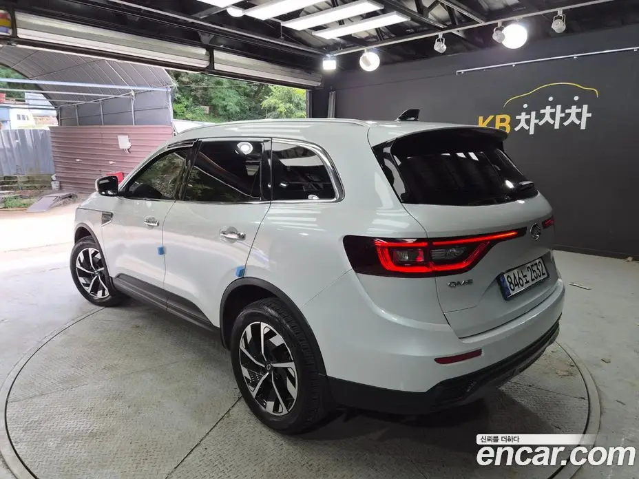 Renault (Samsung) QM6 2023 2.0 автомат (гидро), фото 3