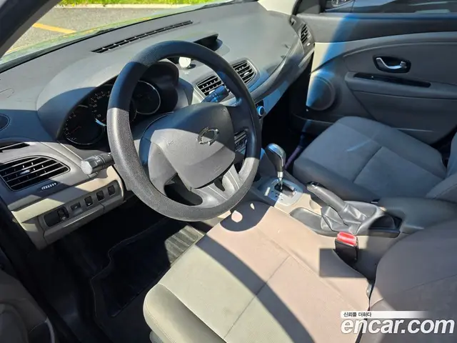 Renault (Samsung) SM3 2009 1.6 автомат (гидро), миниатюра 11 Renault (Samsung) SM3 2009 1.6 автомат (гидро), миниатюра 11