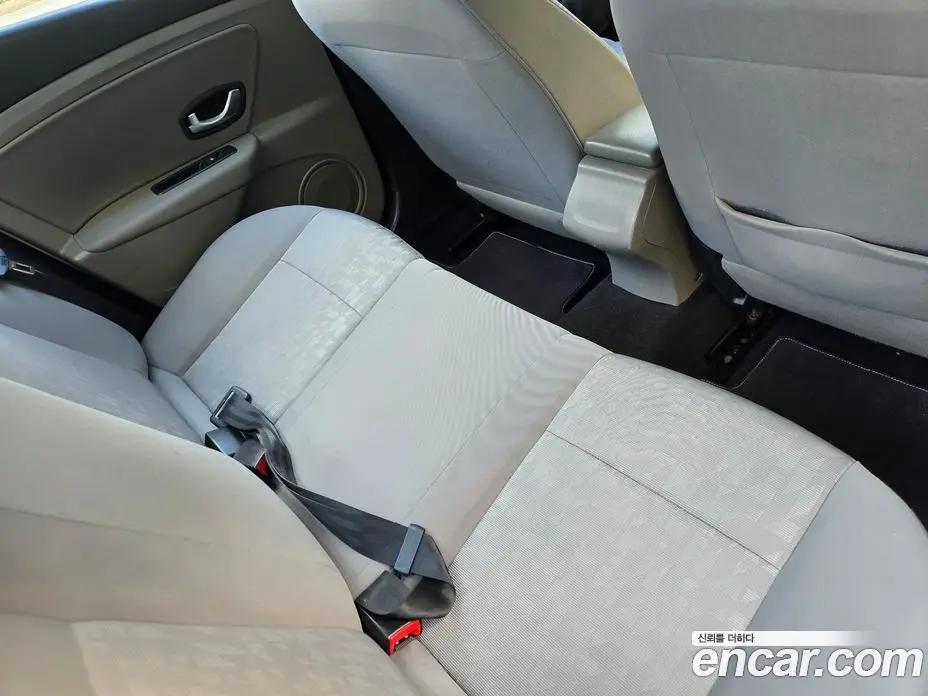 Renault (Samsung) SM3 2009 1.6 автомат (гидро), фото 16 Renault (Samsung) SM3 2009 1.6 автомат (гидро), фото 16