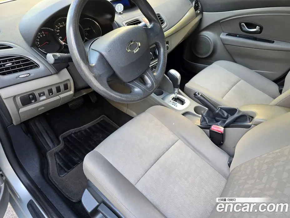 Renault (Samsung) SM3 2009 1.6 автомат (гидро), фото 10 Renault (Samsung) SM3 2009 1.6 автомат (гидро), фото 10