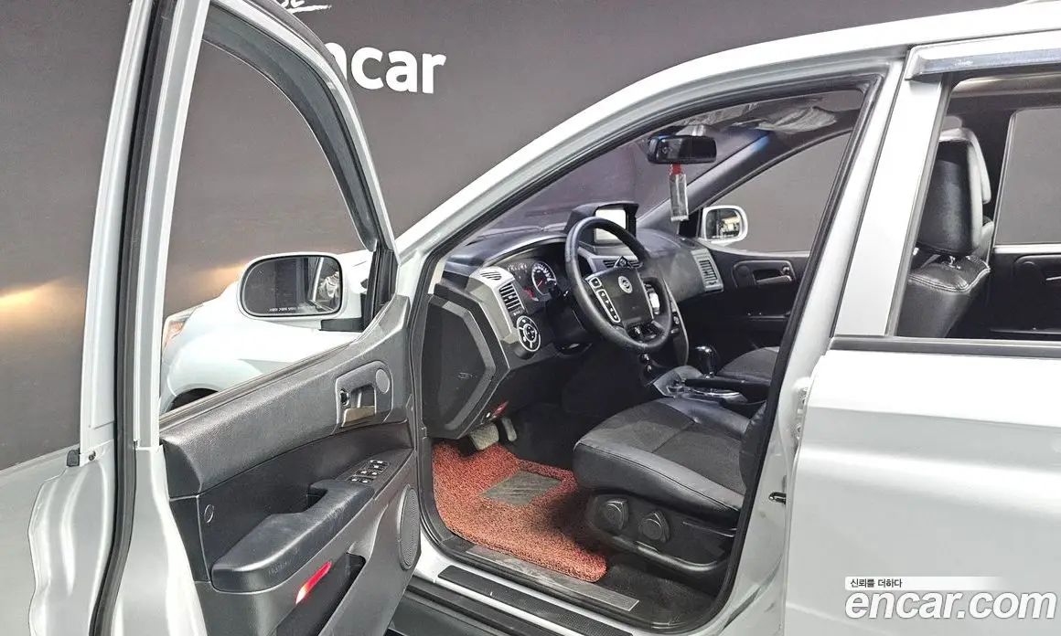 SsangYong Korando 2013 2.0 автомат (гидро), фото 10 SsangYong Korando 2013 2.0 автомат (гидро), фото 10