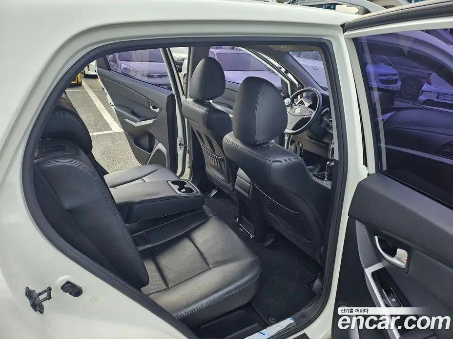 SsangYong Korando 2014 2.0 автомат (гидро), фото 12 SsangYong Korando 2014 2.0 автомат (гидро), фото 12
