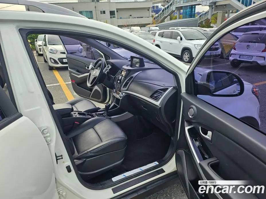 SsangYong Korando 2014 2.0 автомат (гидро), фото 13 SsangYong Korando 2014 2.0 автомат (гидро), фото 13