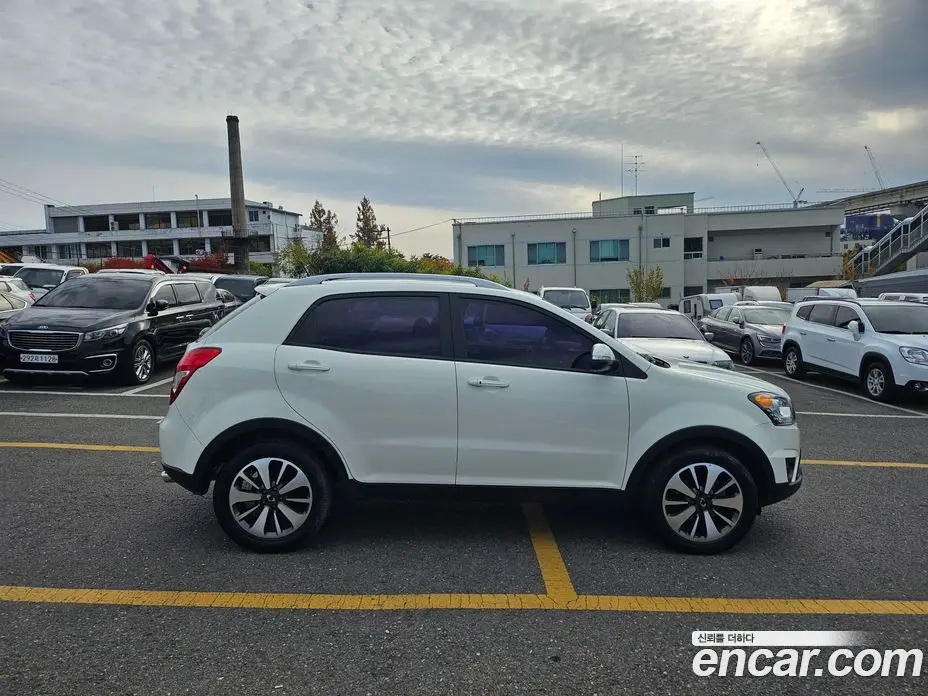 SsangYong Korando 2014 2.0 автомат (гидро), фото 7 SsangYong Korando 2014 2.0 автомат (гидро), фото 7