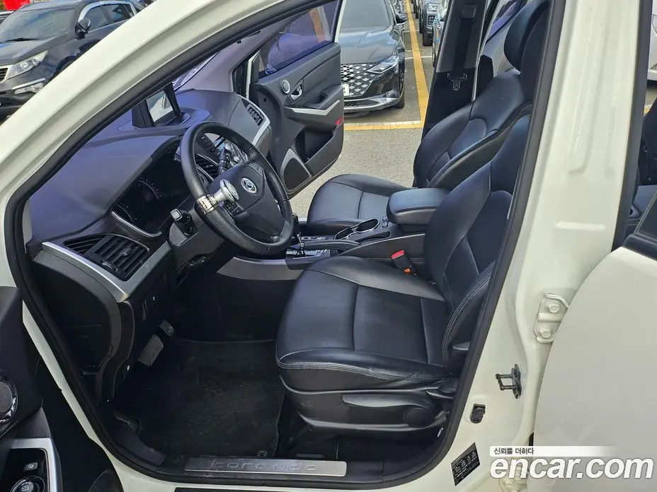 SsangYong Korando 2014 2.0 автомат (гидро), фото 9 SsangYong Korando 2014 2.0 автомат (гидро), фото 9