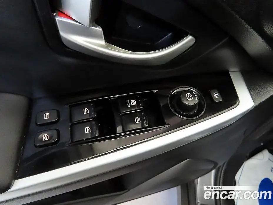 SsangYong Korando 2015 2.0 автомат (гидро), фото 16 SsangYong Korando 2015 2.0 автомат (гидро), фото 16