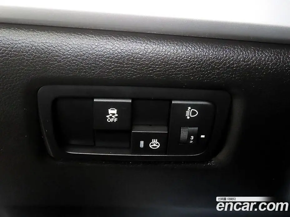 SsangYong Korando 2015 2.0 автомат (гидро), фото 17 SsangYong Korando 2015 2.0 автомат (гидро), фото 17
