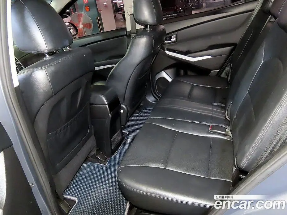 SsangYong Korando 2015 2.0 автомат (гидро), фото 10 SsangYong Korando 2015 2.0 автомат (гидро), фото 10