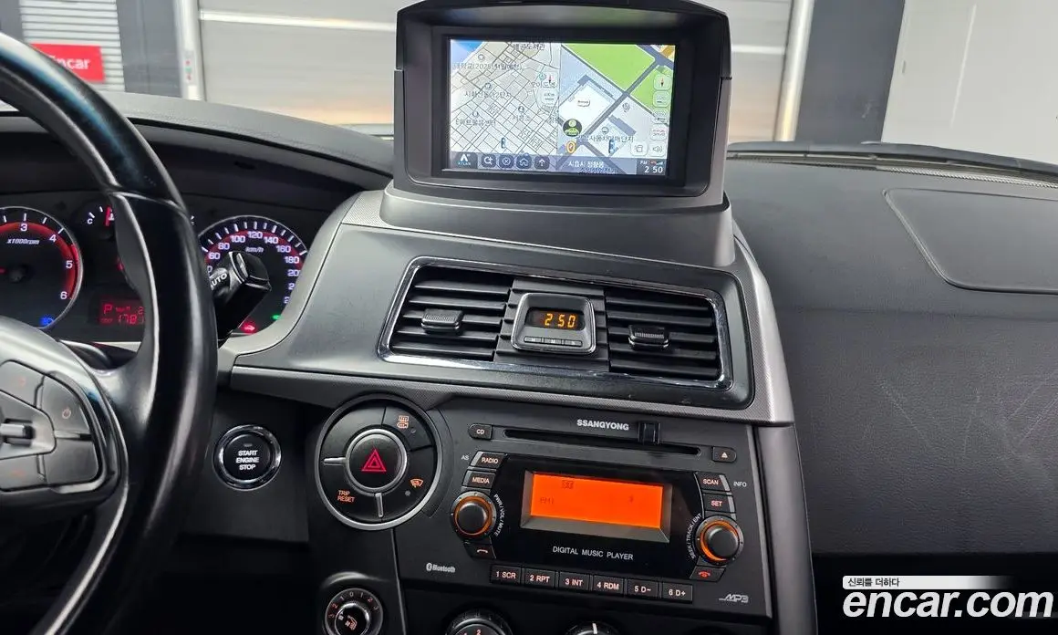 SsangYong Korando 2018 2.2 автомат (гидро), фото 18 SsangYong Korando 2018 2.2 автомат (гидро), фото 18