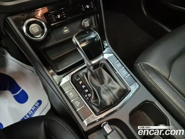 SsangYong Korando 2019 1.6 автомат (гидро), миниатюра 9