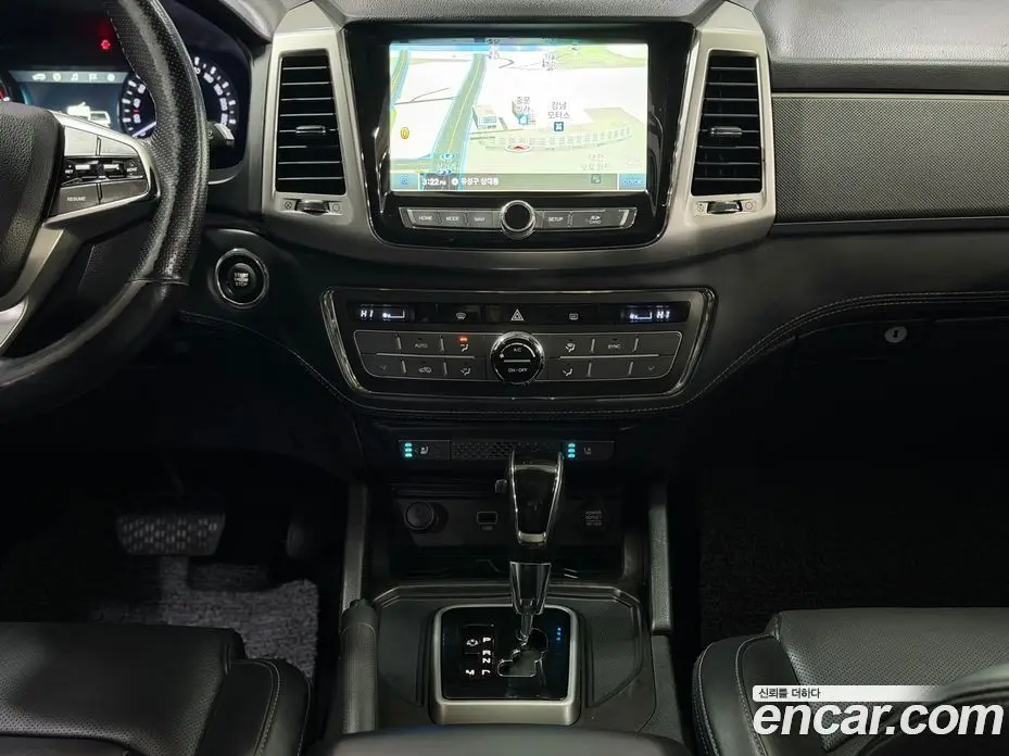 SsangYong Rexton 2018 2.2 автомат (гидро), фото 12