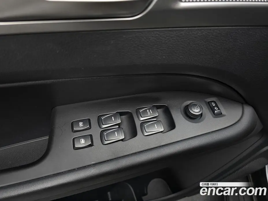 SsangYong Rexton 2019 2.2 автомат (гидро), фото 14