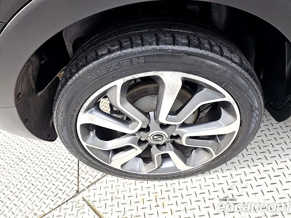 SsangYong TIBOLI 2015 1.6 автомат (гидро), фото 19
