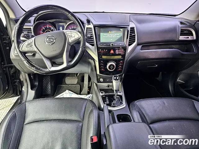SsangYong TIBOLI 2015 1.6 автомат (гидро), миниатюра 5