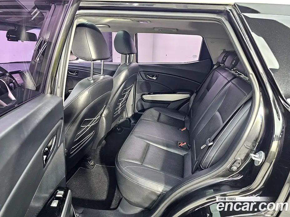 SsangYong TIBOLI 2015 1.6 автомат (гидро), фото 9