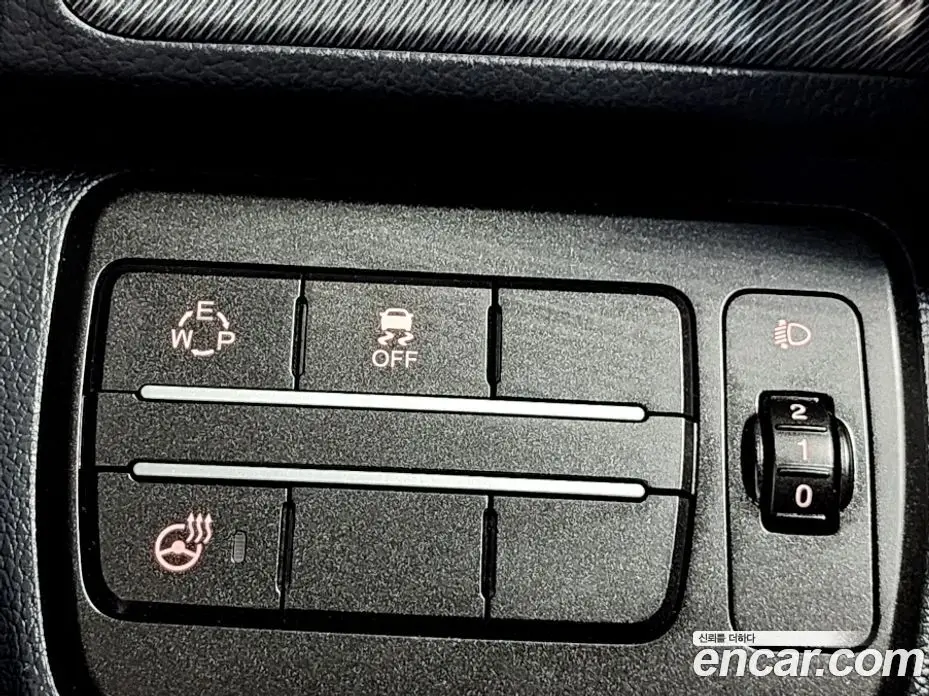 SsangYong TIBOLI 2016 1.6 автомат (гидро), фото 13