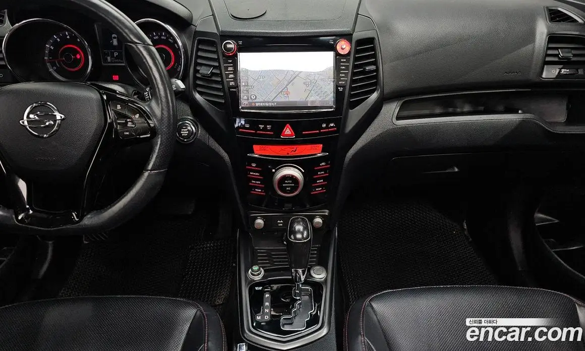 SsangYong TIBOLI 2017 1.6 автомат (гидро), фото 14