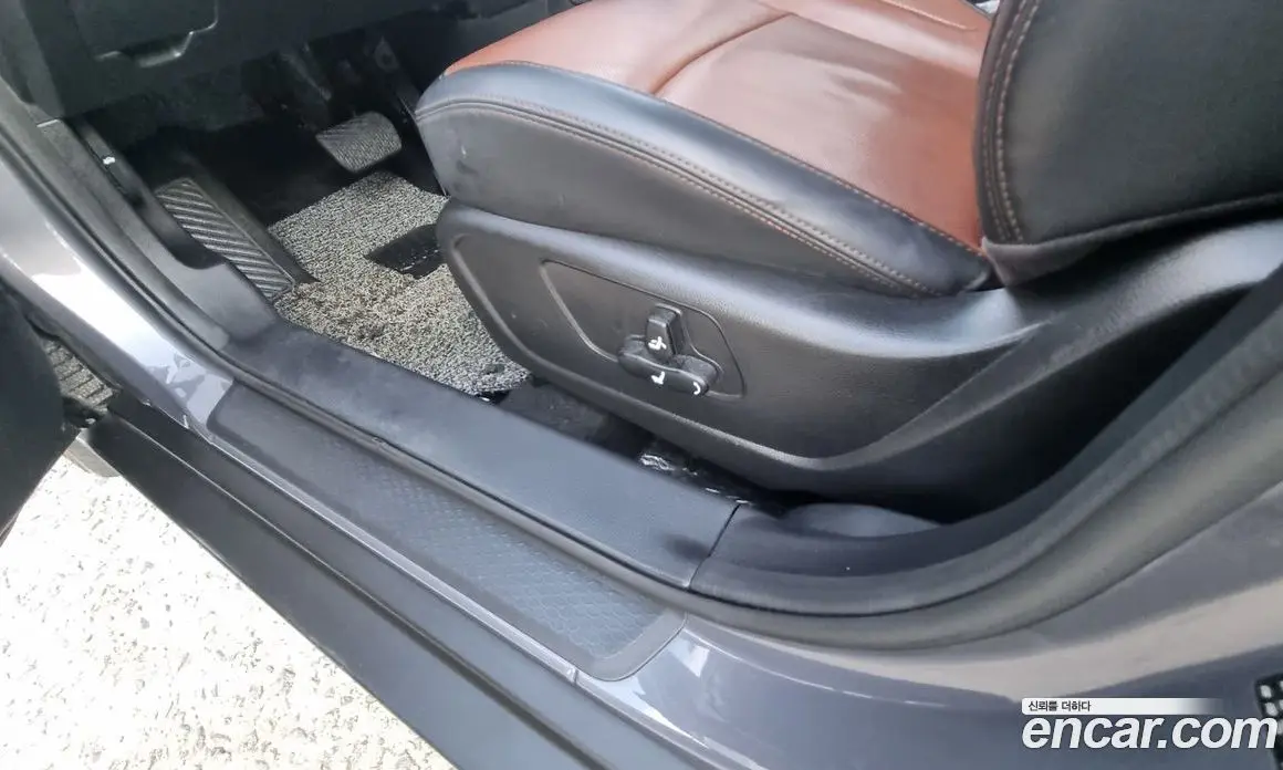 SsangYong TIBOLI 2018 1.6 автомат (гидро), фото 12