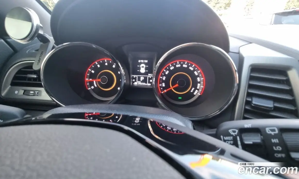 SsangYong TIBOLI 2018 1.6 автомат (гидро), фото 13