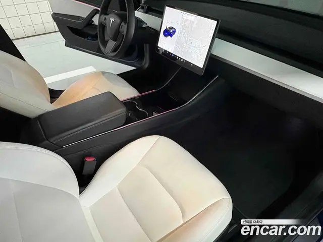 Tesla Model 3 2020 автомат (гидро), миниатюра 8