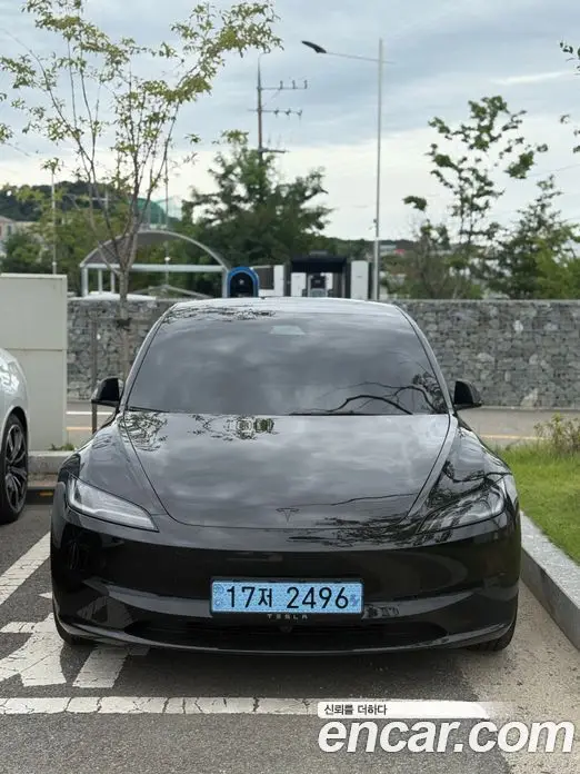 Tesla Model 3, 2026, 3 000 км