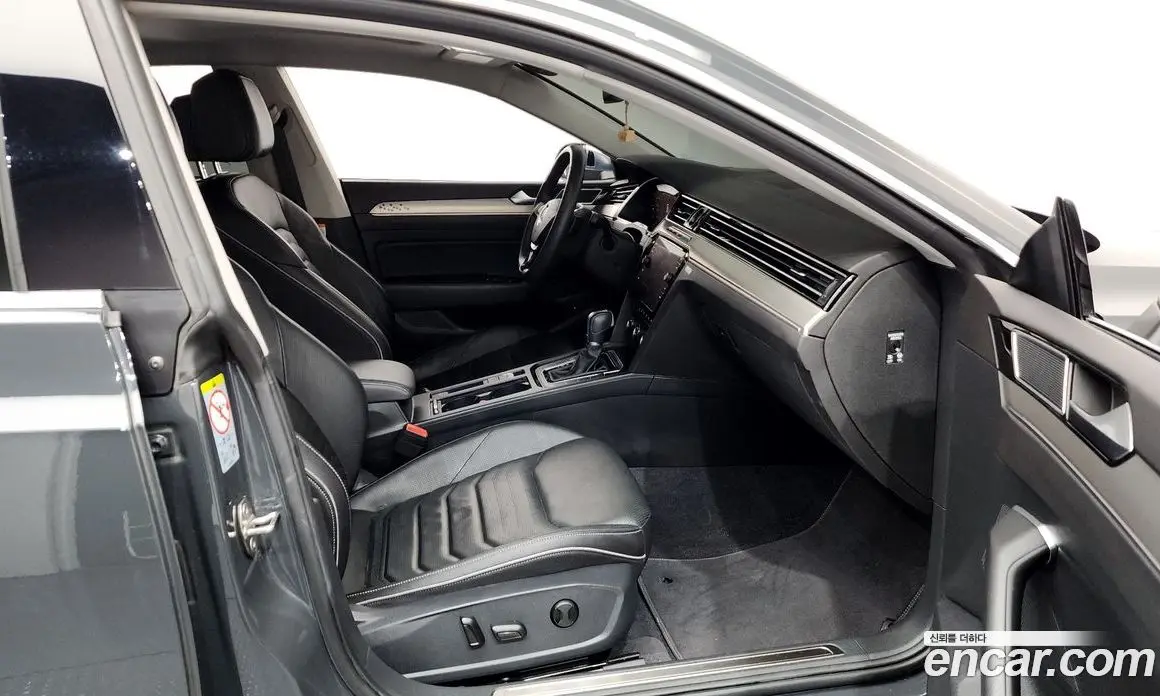 Volkswagen Arteon 2019 2.0 автомат (гидро), фото 11 Volkswagen Arteon 2019 2.0 автомат (гидро), фото 11