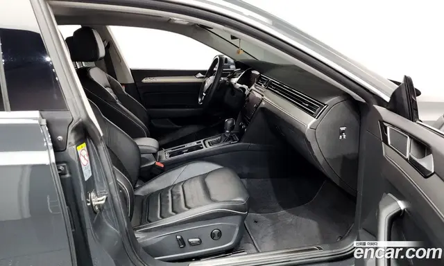 Volkswagen Arteon 2019 2.0 автомат (гидро), миниатюра 11 Volkswagen Arteon 2019 2.0 автомат (гидро), миниатюра 11