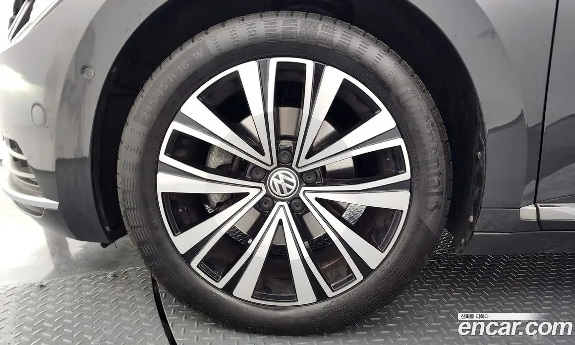Volkswagen Arteon 2019 2.0 автомат (гидро), фото 5 Volkswagen Arteon 2019 2.0 автомат (гидро), фото 5