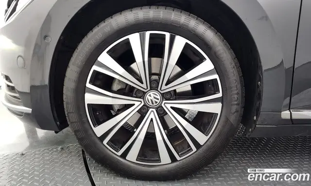 Volkswagen Arteon 2019 2.0 автомат (гидро), миниатюра 5 Volkswagen Arteon 2019 2.0 автомат (гидро), миниатюра 5