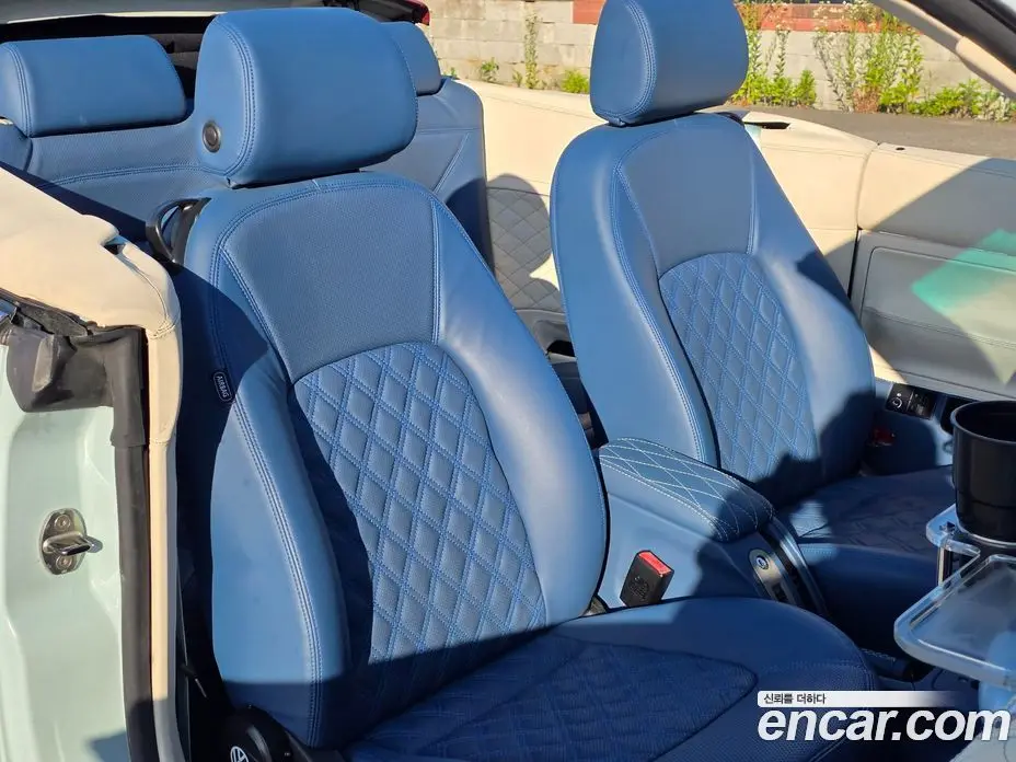 Volkswagen Beatle 2004 2.0 автомат (гидро), фото 15 Volkswagen Beatle 2004 2.0 автомат (гидро), фото 15