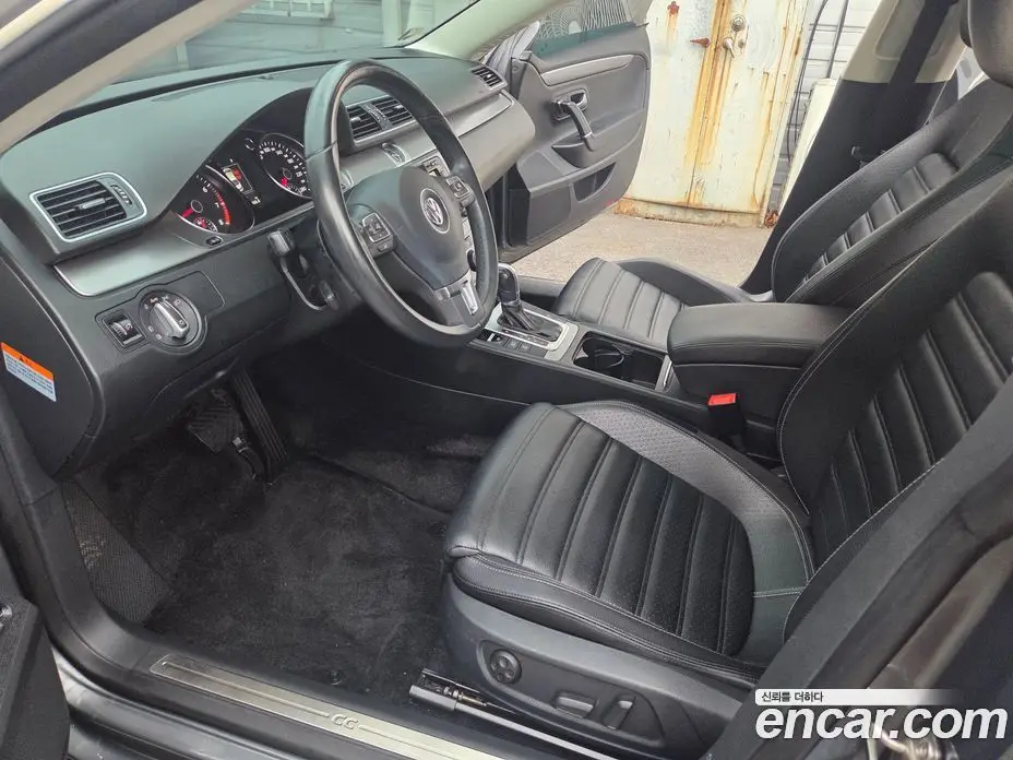Volkswagen CC 2016 2.0 автомат (гидро), фото 14 Volkswagen CC 2016 2.0 автомат (гидро), фото 14