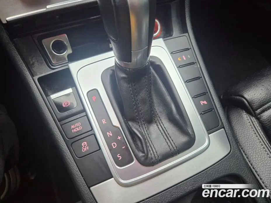 Volkswagen CC 2016 2.0 автомат (гидро), фото 9 Volkswagen CC 2016 2.0 автомат (гидро), фото 9