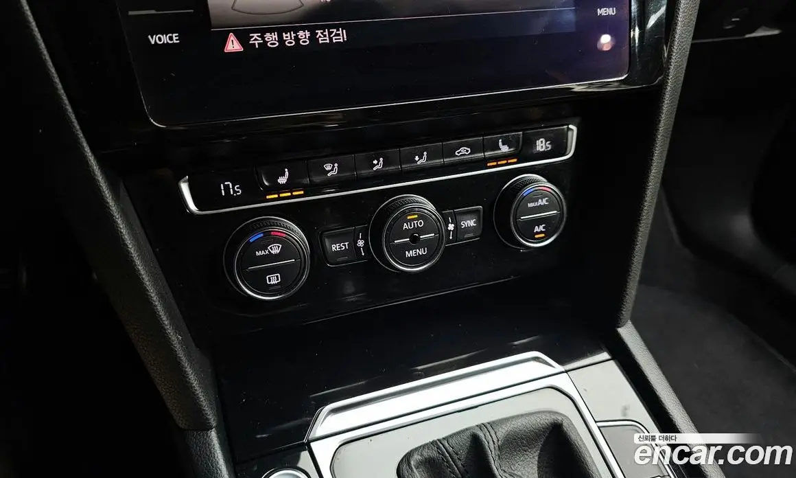 Volkswagen Passat 2018 2.0 автомат (гидро), фото 18