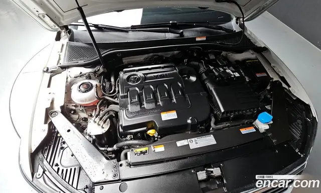 Volkswagen Passat 2018 2.0 автомат (гидро), миниатюра 6