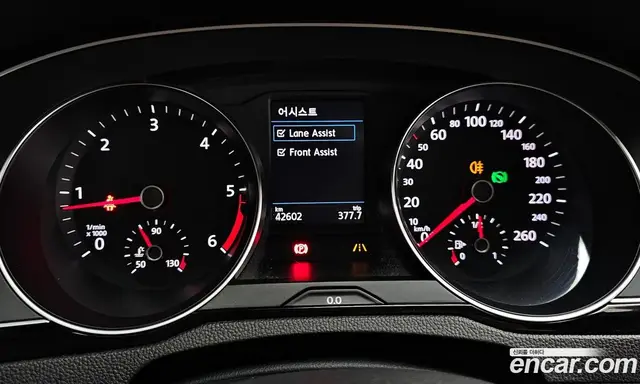 Volkswagen Passat 2018 2.0 автомат (гидро), миниатюра 8
