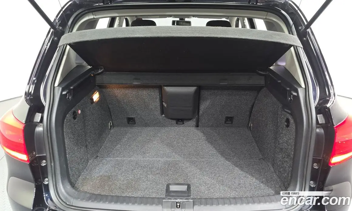 Volkswagen Tiguan 2015 2.0 автомат (гидро), фото 20