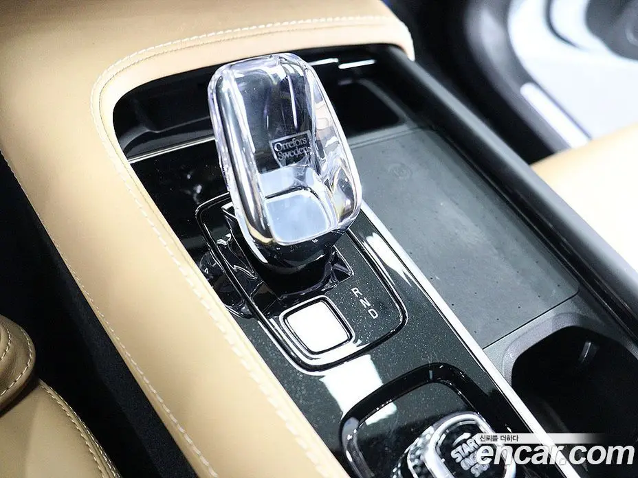 Volvo XC90 2024 2.0 автомат (гидро), фото 18 Volvo XC90 2024 2.0 автомат (гидро), фото 18