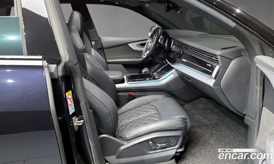 Audi Q8 2021 3.0 автомат (гидро), фото 11