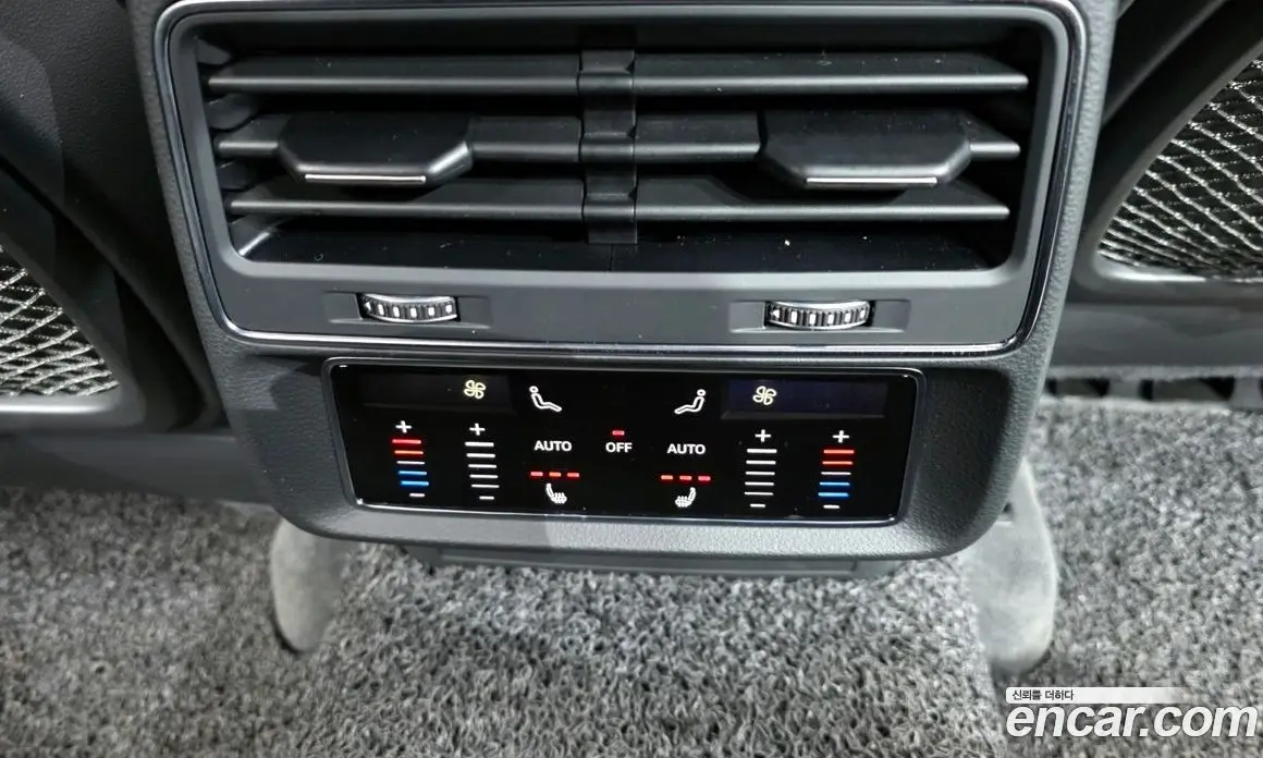 Audi Q8 2021 3.0 автомат (гидро), фото 19