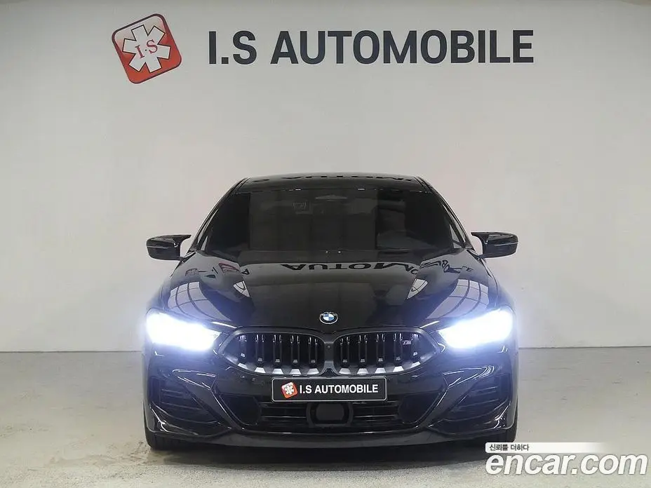 BMW 8 серия 2023 4.4 автомат (гидро), фото 3