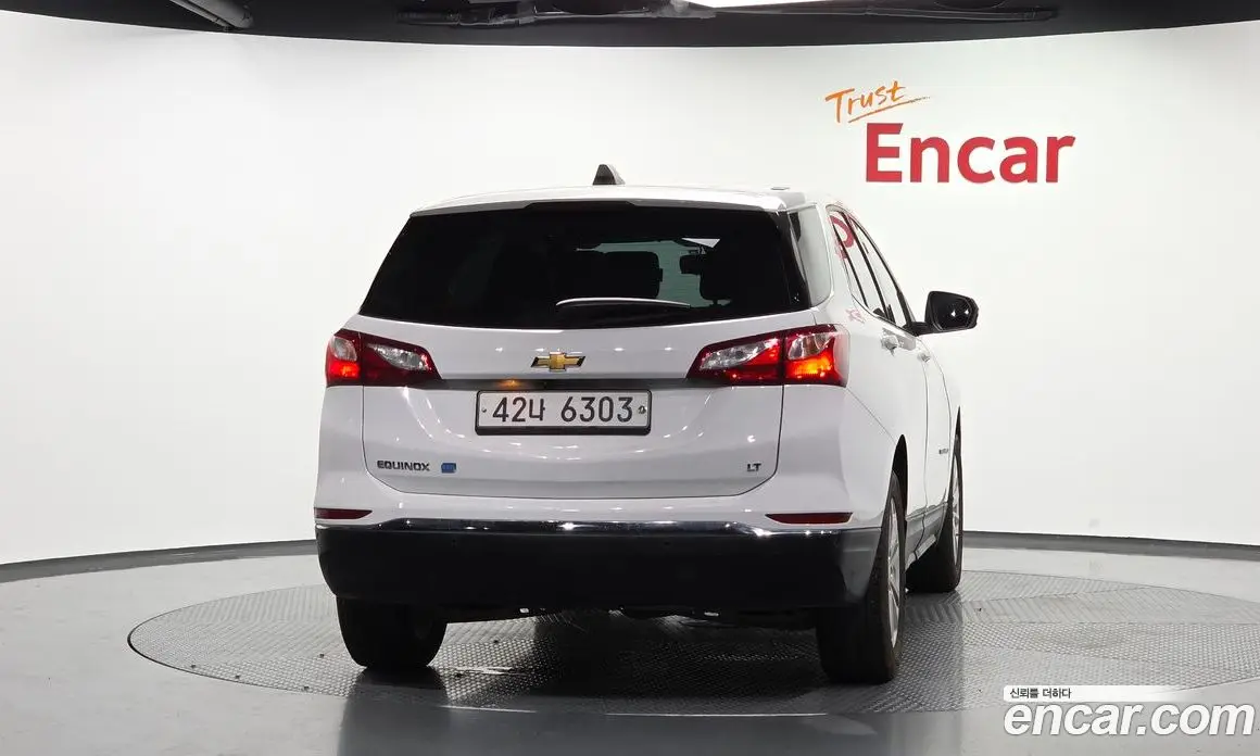 Chevrolet Equinox 2018 1.6 автомат (гидро), фото 4 Chevrolet Equinox 2018 1.6 автомат (гидро), фото 4