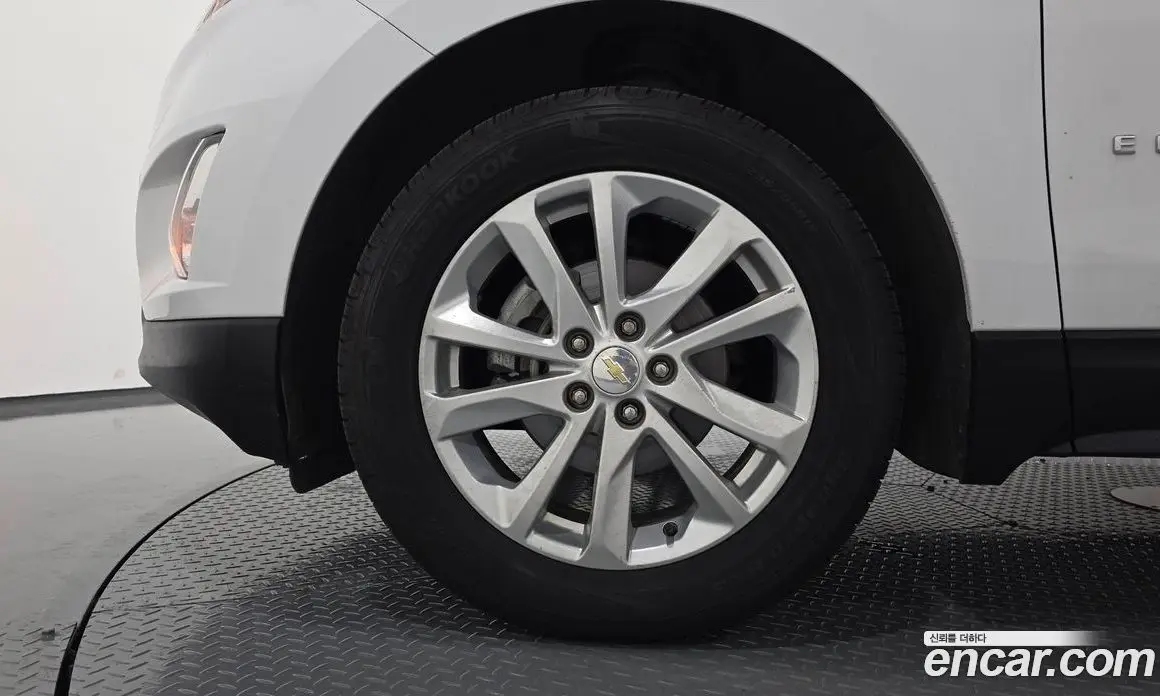 Chevrolet Equinox 2018 1.6 автомат (гидро), фото 5 Chevrolet Equinox 2018 1.6 автомат (гидро), фото 5