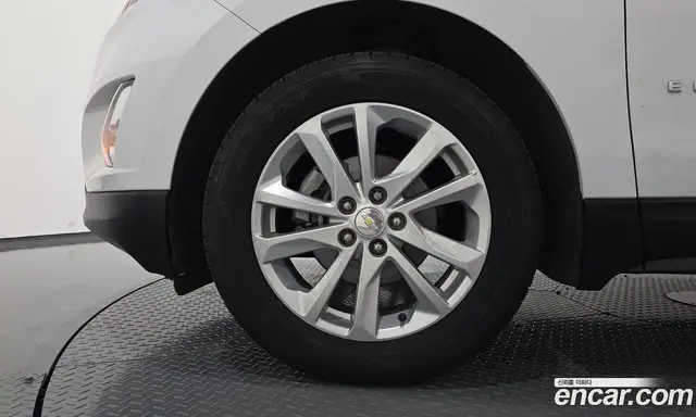 Chevrolet Equinox 2018 1.6 автомат (гидро), миниатюра 5 Chevrolet Equinox 2018 1.6 автомат (гидро), миниатюра 5