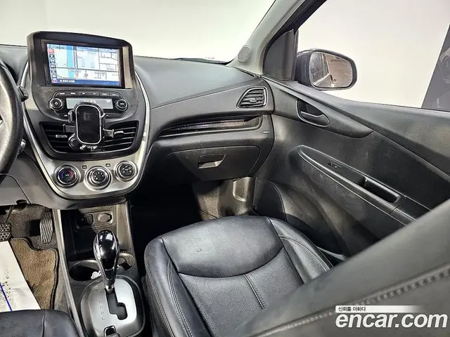 Chevrolet Spark 2016 1.0 автомат (гидро), миниатюра 10 Chevrolet Spark 2016 1.0 автомат (гидро), миниатюра 10