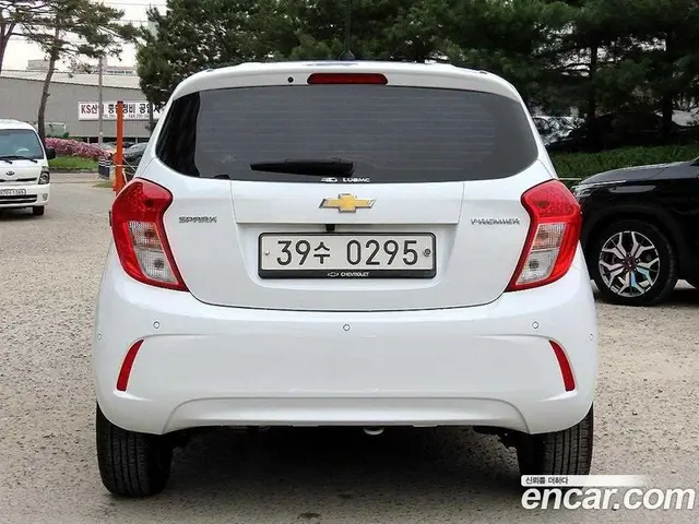 Chevrolet Spark 2019 1.0 автомат (гидро), миниатюра 4 Chevrolet Spark 2019 1.0 автомат (гидро), миниатюра 4